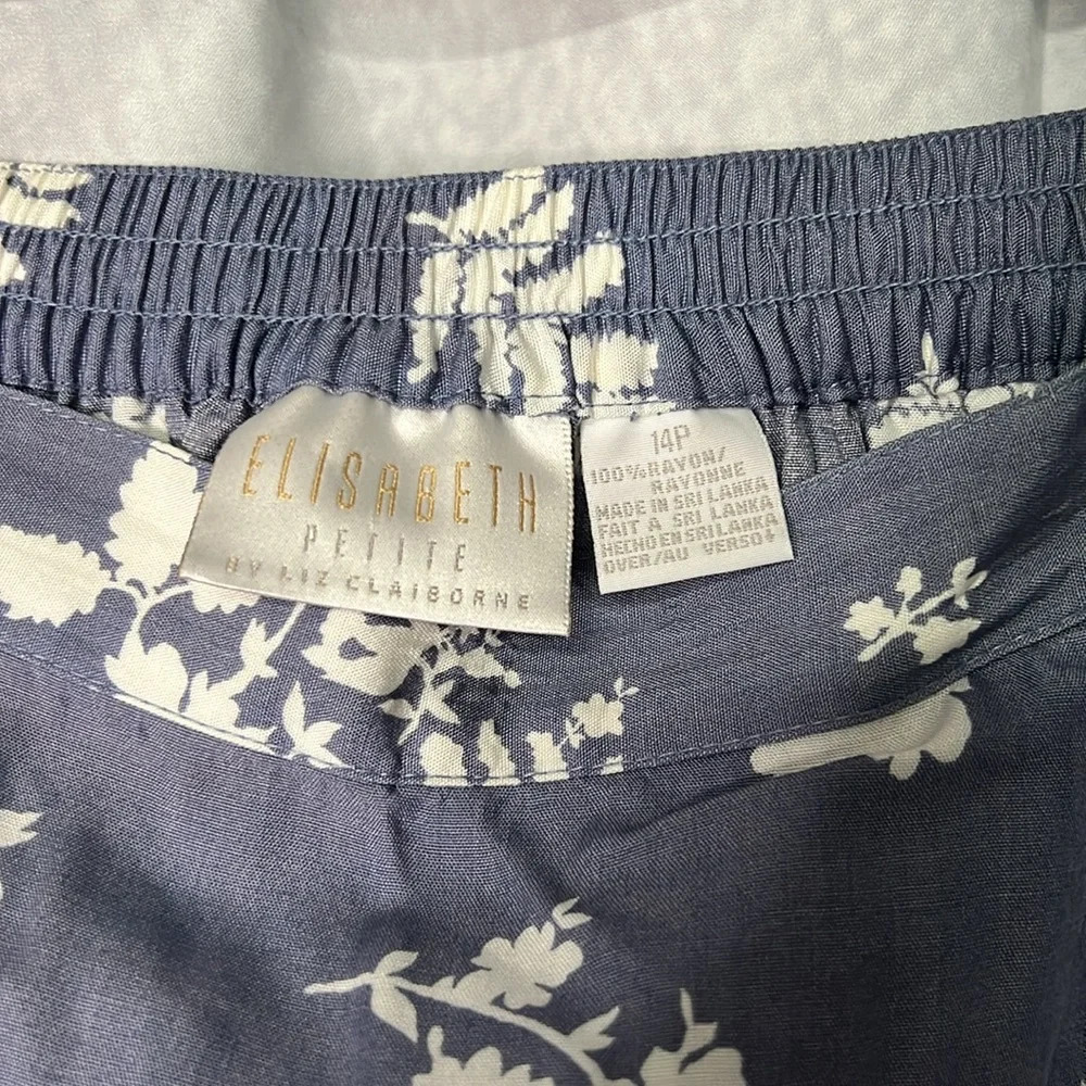 Elisabeth Petite Blue and White Leaf Print Botanical Skirt with Pockets - sz 14P - Picture 6 of 8
